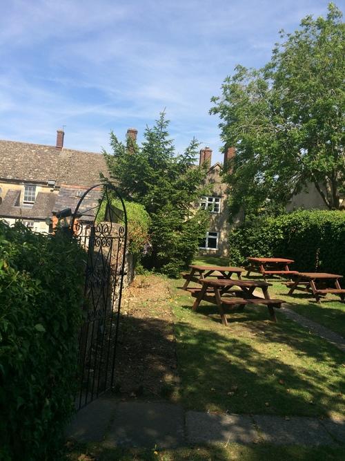 The Swan Hotel Eynsham Kültér fotó